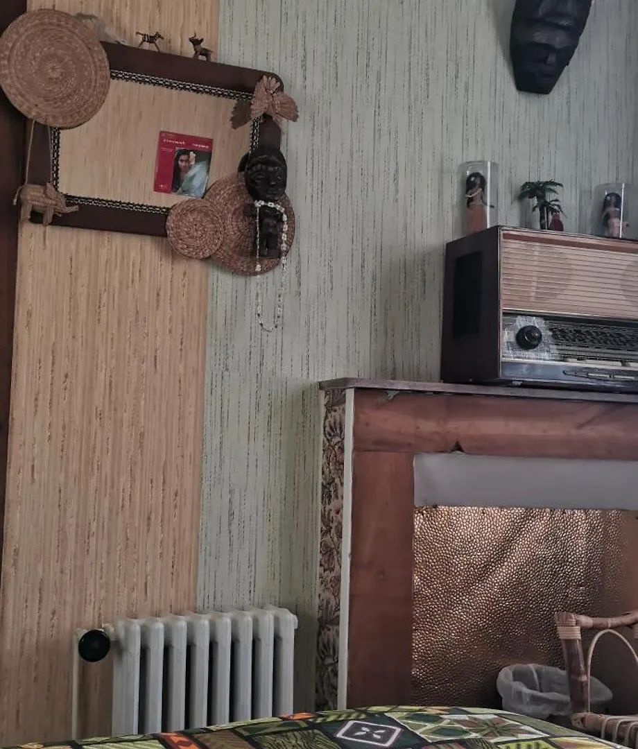 Homestay La Maison De Tante Jeanne Marcols-les-Eaux